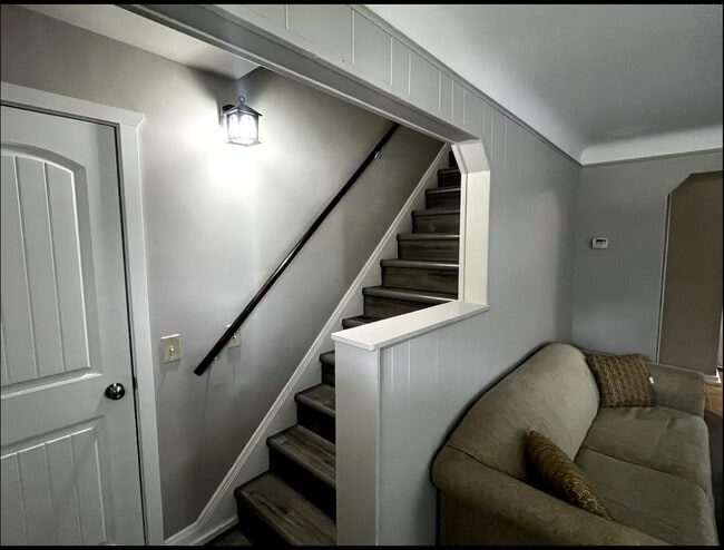 Photo - 326 W Bagley Rd