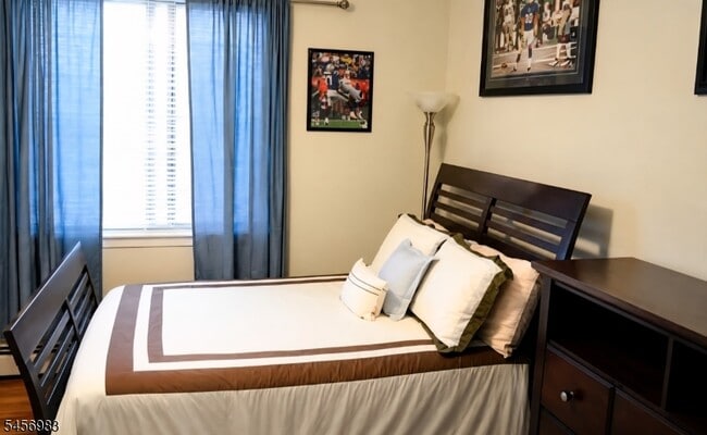 14 Foxwood Dr Unit A