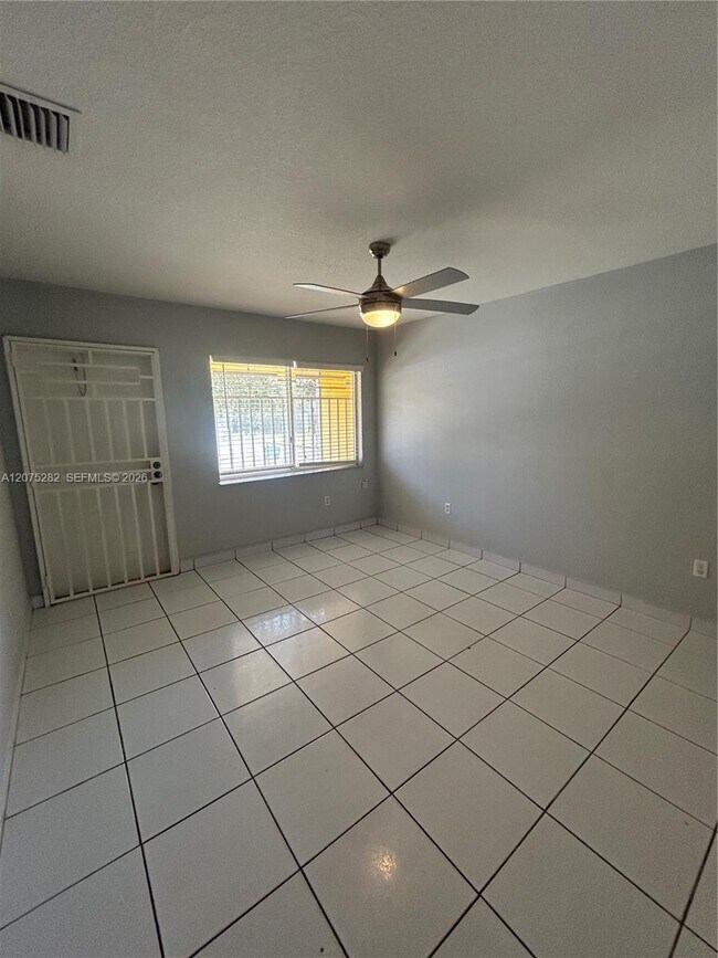Photo - 2421 NW 99th Terrace Unit 2