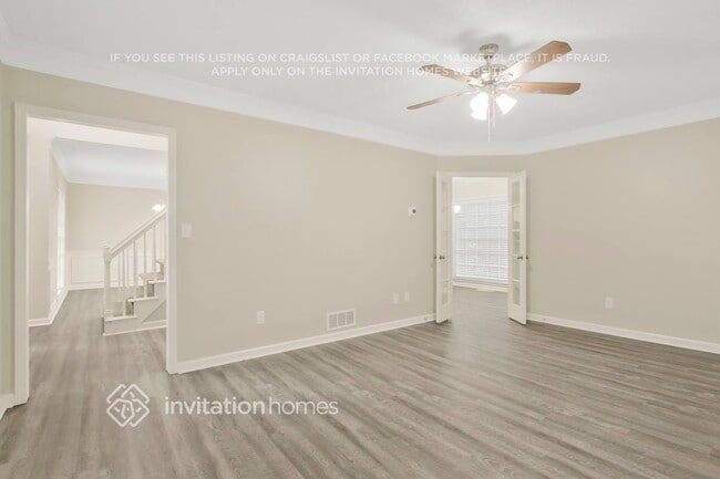 Photo - 3339 Woodrock Ln