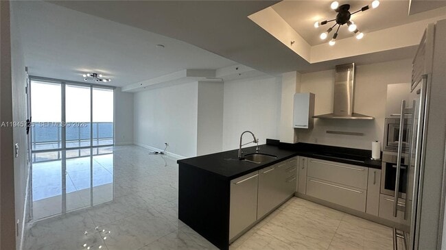 Photo - 18201 Collins Ave Unit 4902