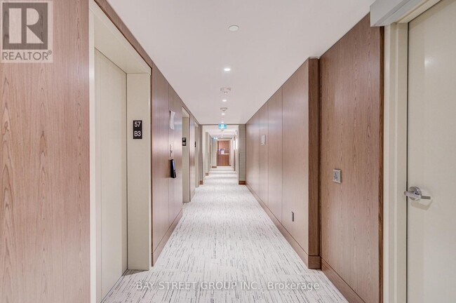 Photo - 3 Concord Cityplace Wy Unité 5710