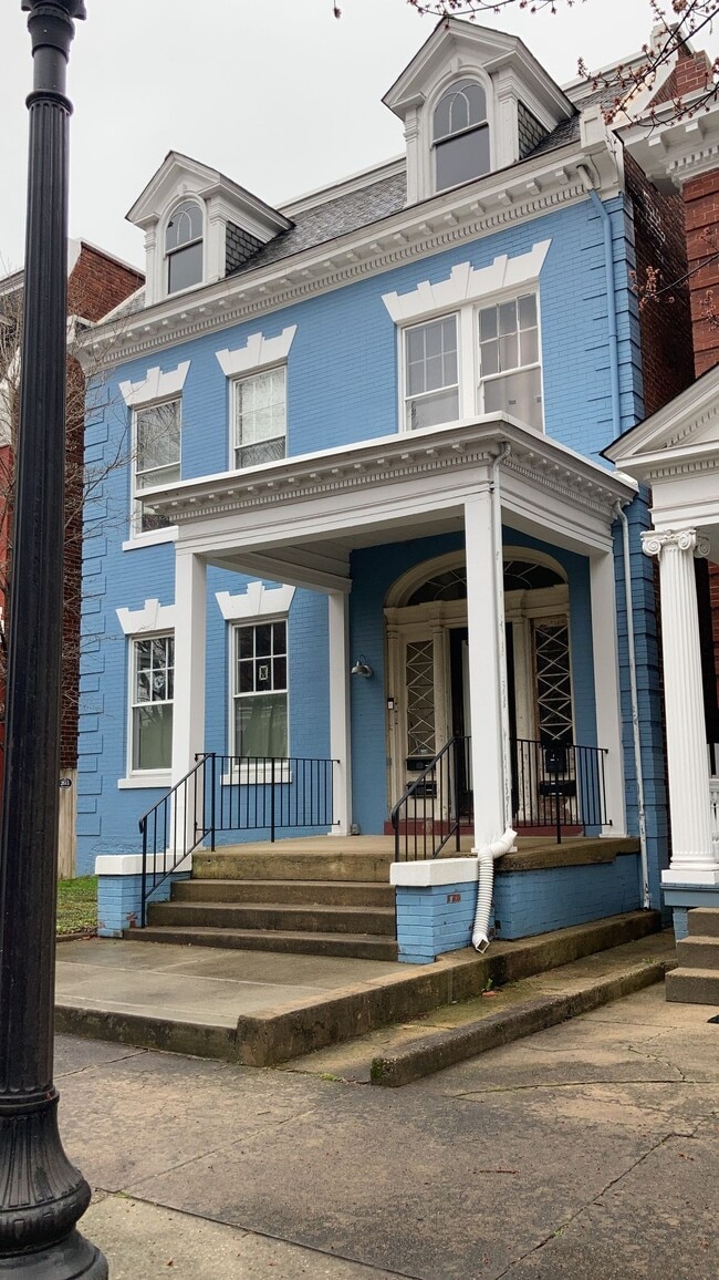 Photo - 2611 W Grace St Unit 3