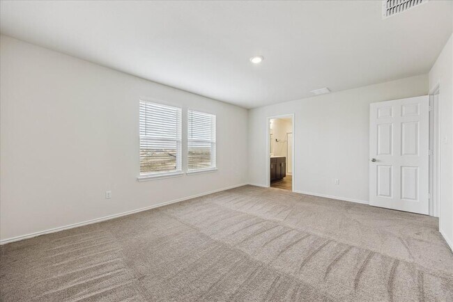 Photo - 379 Papaya Dr