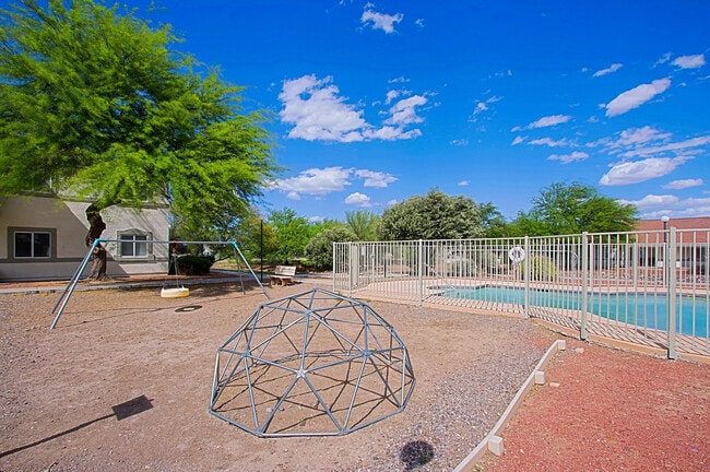 Madrean Vista Apartments, Thatcher, Arizona - Madrean Vista