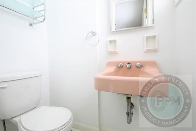 Photo - Beautiful 3 Bedroom Home with Finished Basement