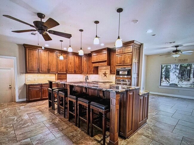 Photo - 2920 Burney Ln