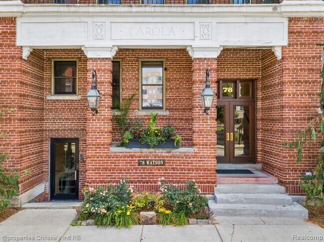 Photo - 78 Watson St Unit 8