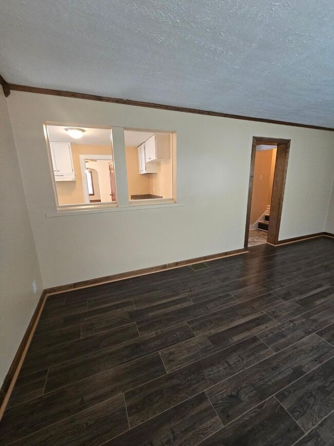 Photo - Four Bedroom Home Located on the Westside of Indy near Concord and west 10th Street !!!