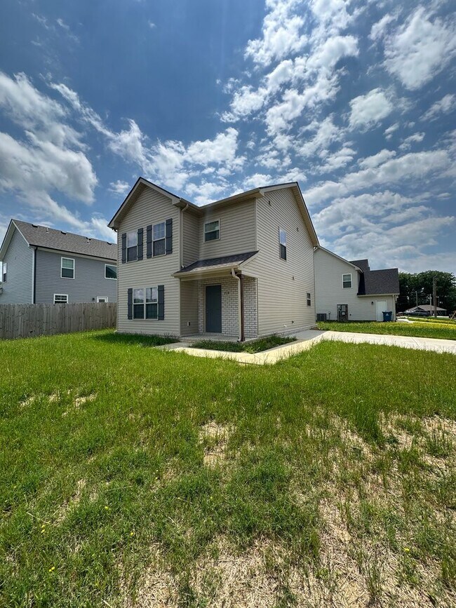 Brand New 3Bed 2Bath Manchester Home - Brand New 3Bed 2Bath Manchester Home