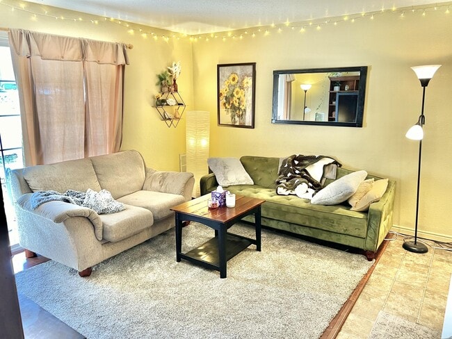 Photo - 108 W 1230 N St