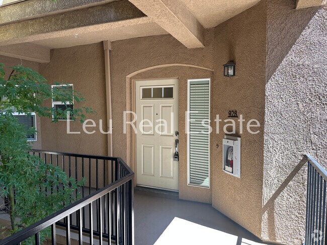 Building Photo - 900 Moon Cir Unit 928 Rental
