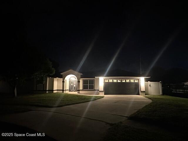 Photo - 300 Island Oaks Pl