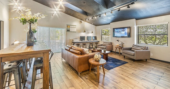 Photo - Seasons 704 Apartments