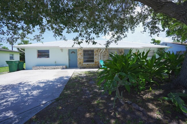 Photo - 1193 S Alhambra Cir Unit 1