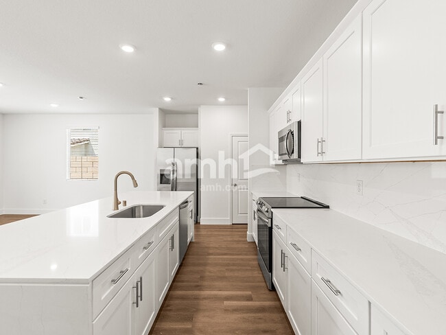 Photo - 5812 Fly Fisher St