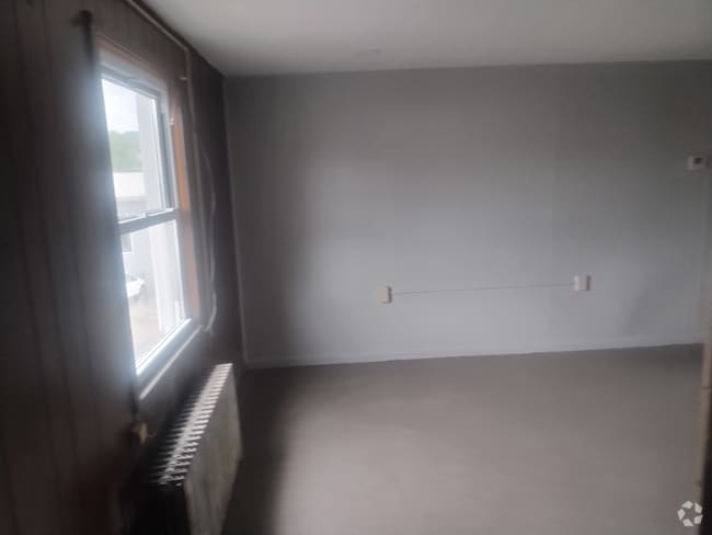 Building Photo - 12 Delaware Ave Rental