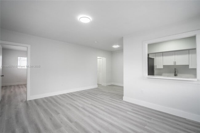 Photo - 7315 Harding Ave Unit 18