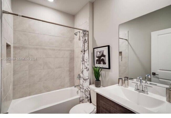 Photo - 2341 SE 11th St