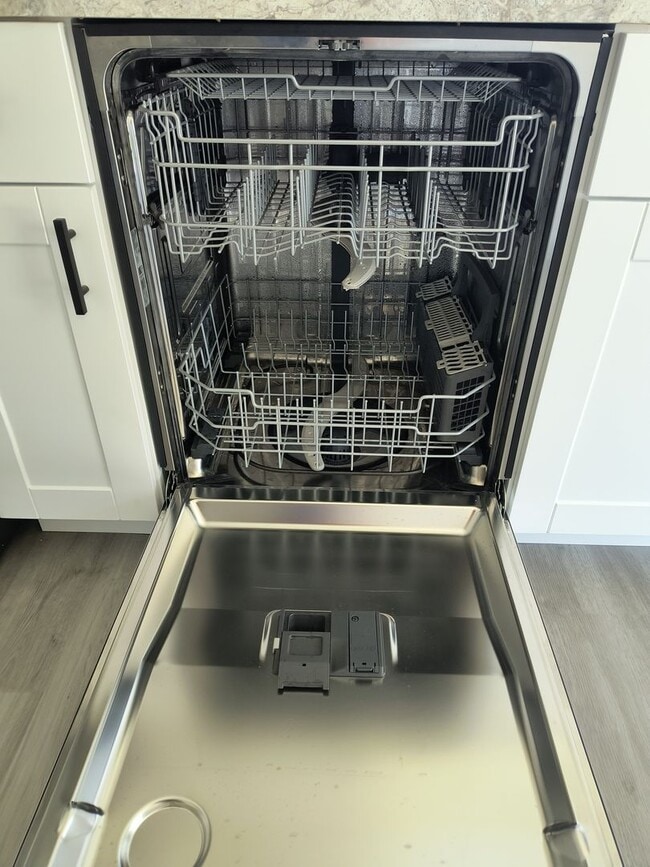 Photo - Newly Remodeled 3 Bedroom 1 1/2 Bath Home