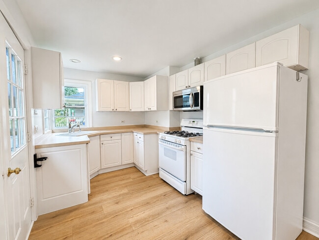 Photo - 21365 W Ridge Rd