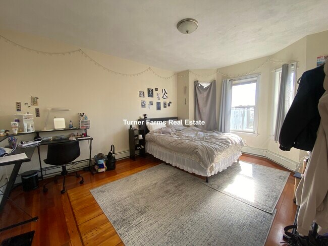 Photo - 33 Stearns Ave Unit B