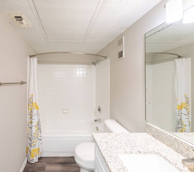 Photo - The Iris Apartments