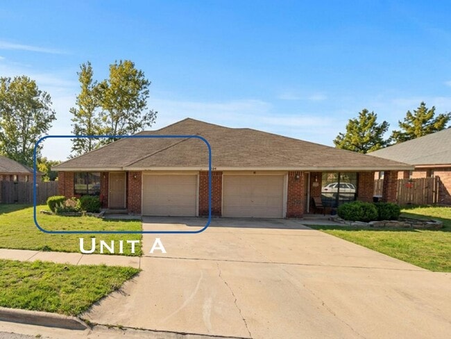 Photo - 1508 Nicholas Cir Unit # A