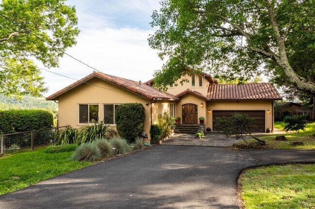 Photo - 452 Chestnut Ave