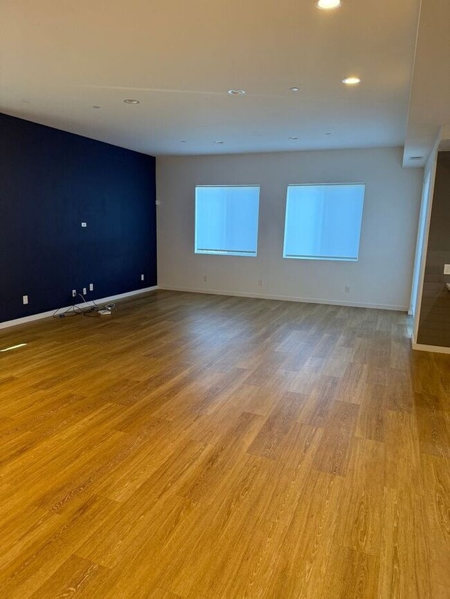 Photo - Stunning 4-bedroom, 3-bathroom home