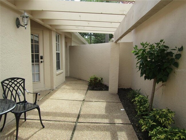 4026 Lyndhurst Ct