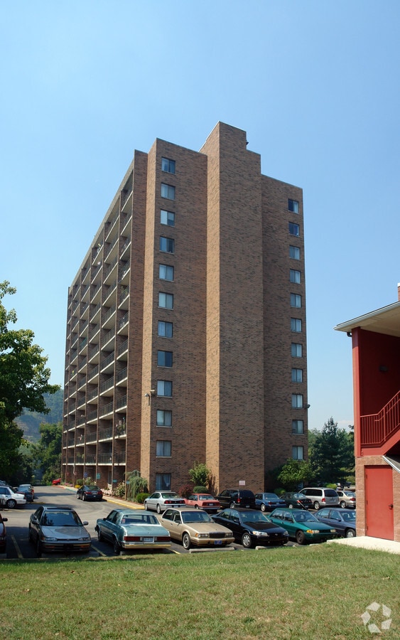Photo - Riverview Towers