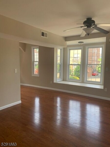 Photo - 141 Walnut St Unit 2