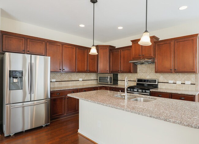 Photo - 1503 Hemlock Hill Dr