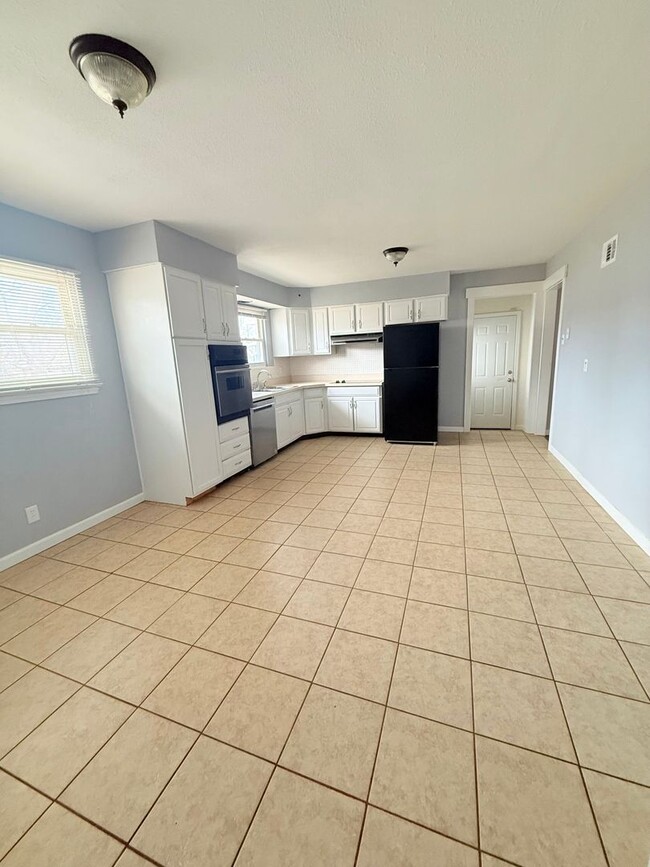 Photo - Charming 2 Bedroom Home with Bonus Space & Fenced Yard!