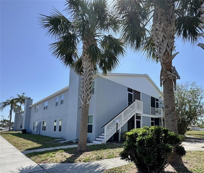 Building Photo - 3821 59th Ave W Unit 3821 Rental