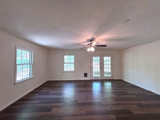 Photo - Private Wooded Retreat in Gainesville | 3 Bed | 2 Bath | Unfinished Basement