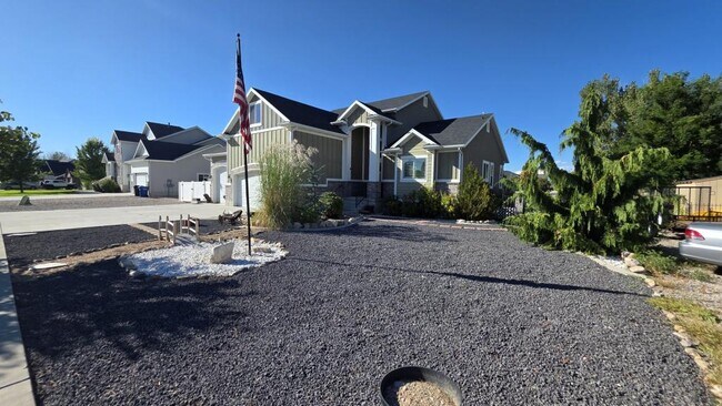 Photo - 2744 W 3375 N