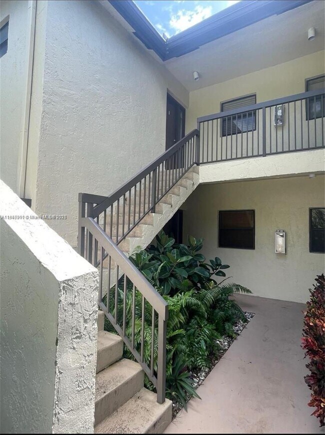 Photo - 4541 Carambola Cir S Unit 27266
