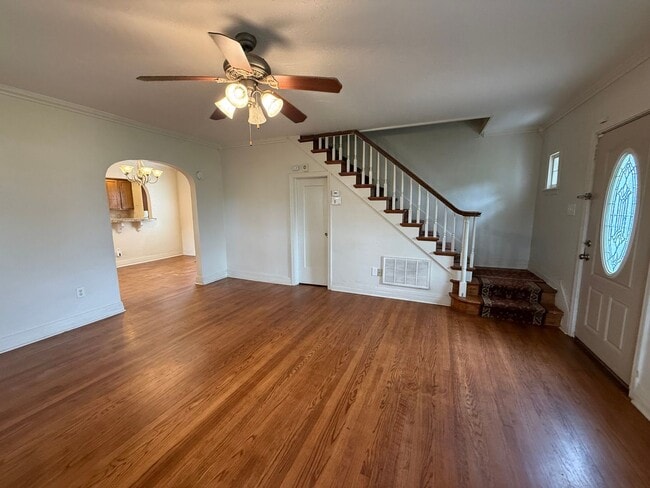 Building Photo - NW 24th St - Duplex Unit A