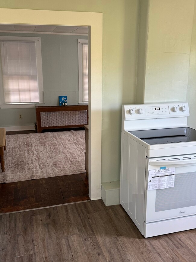 Photo - 19 Corbin St Unit 3