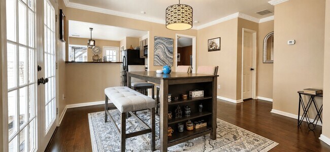 Photo - 29122 Foxingham Cir