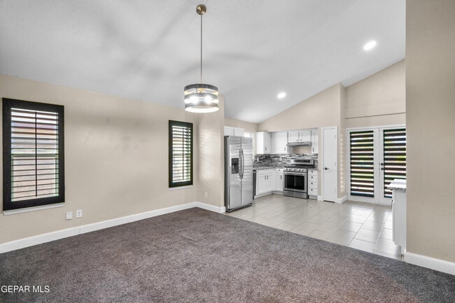 450 Sunrise Hills Dr