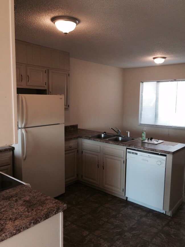 Photo - 149 E Highland Rd