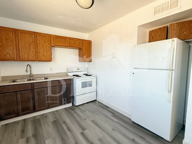 Photo - 1709 W Sherman St Unit 1