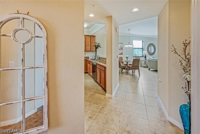 9735 Acqua Ct Unit 621