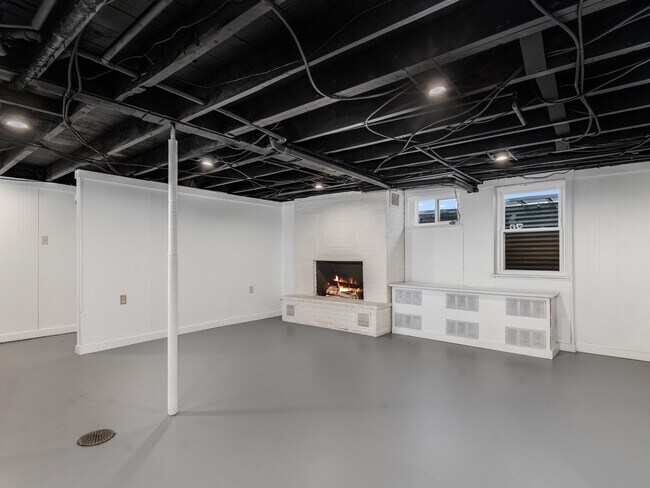 Photo - 3 E Main St Unit 5