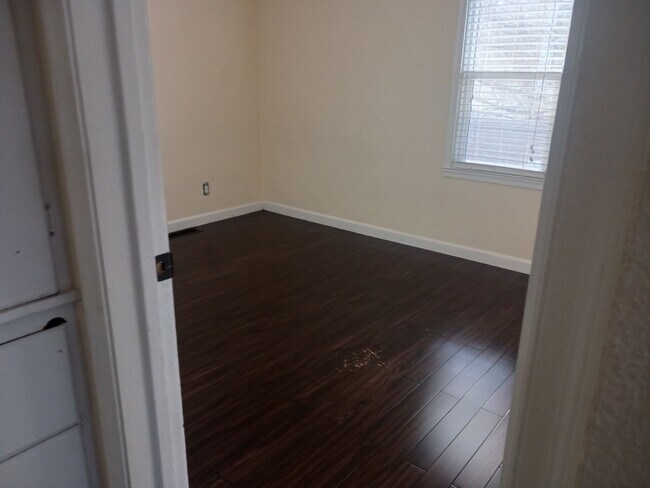 Photo - 1105 E 23rd St Unit A