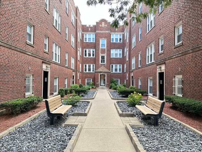 Building Photo - 3212 N Clifton Ave