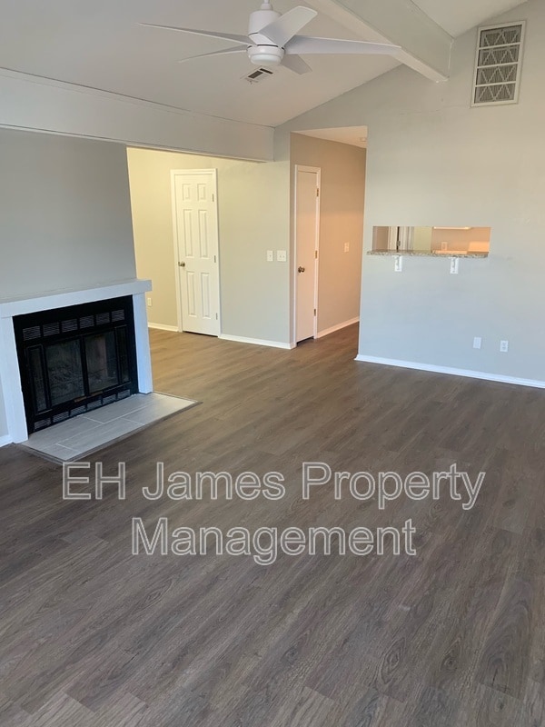 Photo - 11032 E 14th Ct